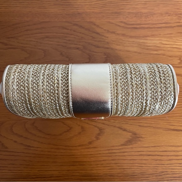 Lilly Pulitzer Dobson Crossbody - Picture 6 of 15